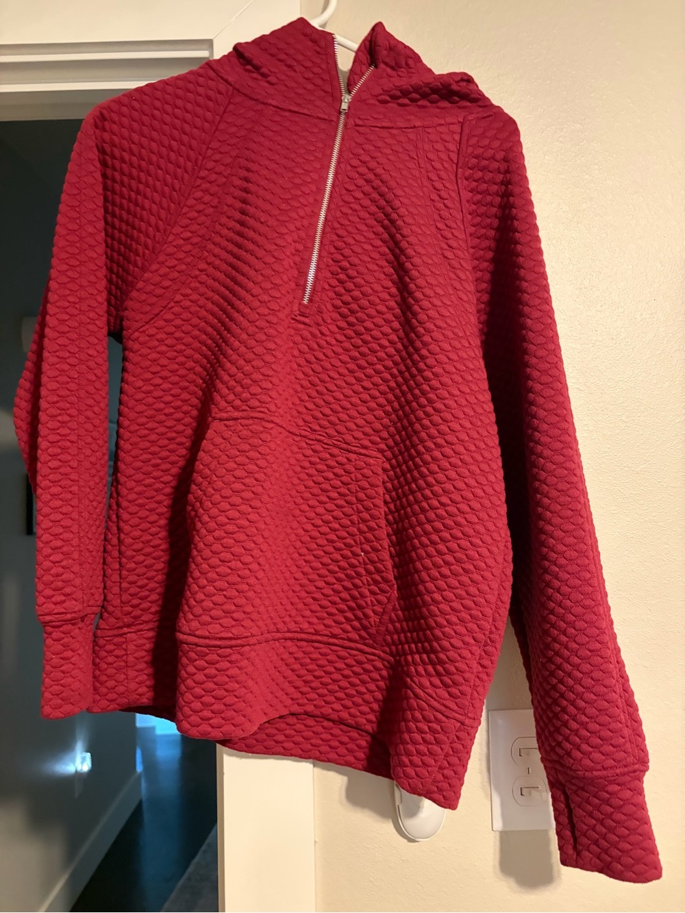 Women's Red Half-Zip Quilted Hoodie Sweater size medium